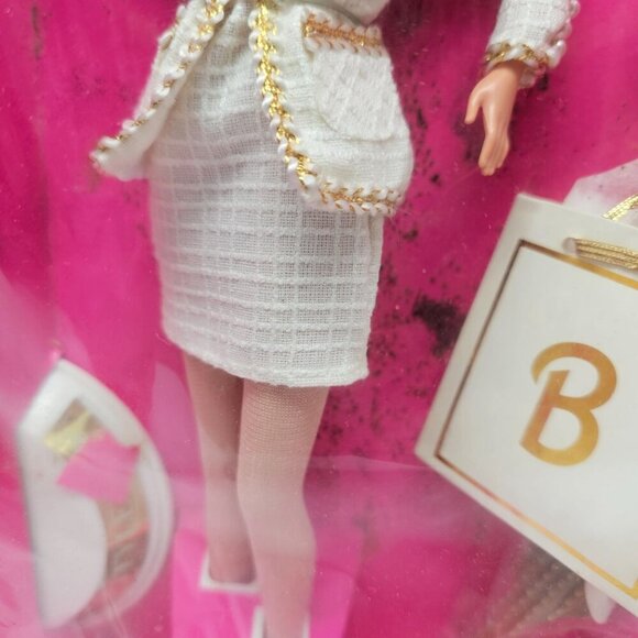 City Style Barbie Doll In Original Box European Haute Couture READ ME - Picture 4 of 11